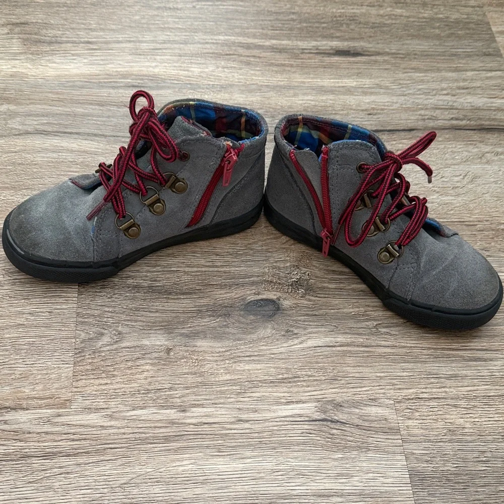 Cat & Jack Gray Shoes with Red and Blue Details